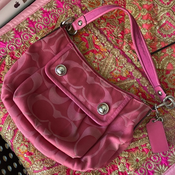 Pink Coach Purse - Picture 5 of 10